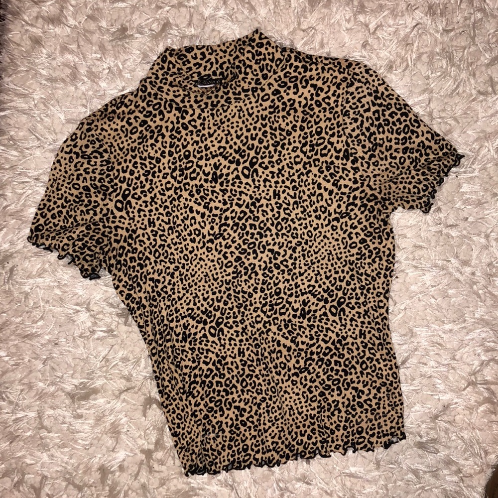mock neck tee